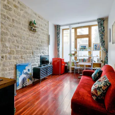 Guestready - Apt. Vintage Au Centre De Appartamento Parigi
